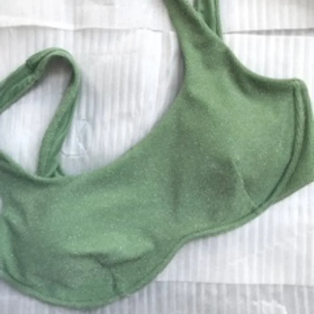 PINK VICTORIA'S SECRET BIKINI TOP - Picture 1 of 3